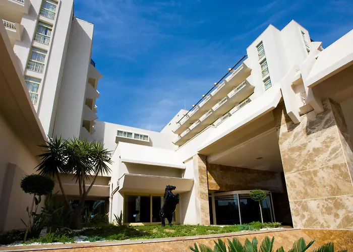 Fantasia Deluxe Hotel
