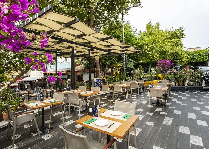 Eliada Hotel