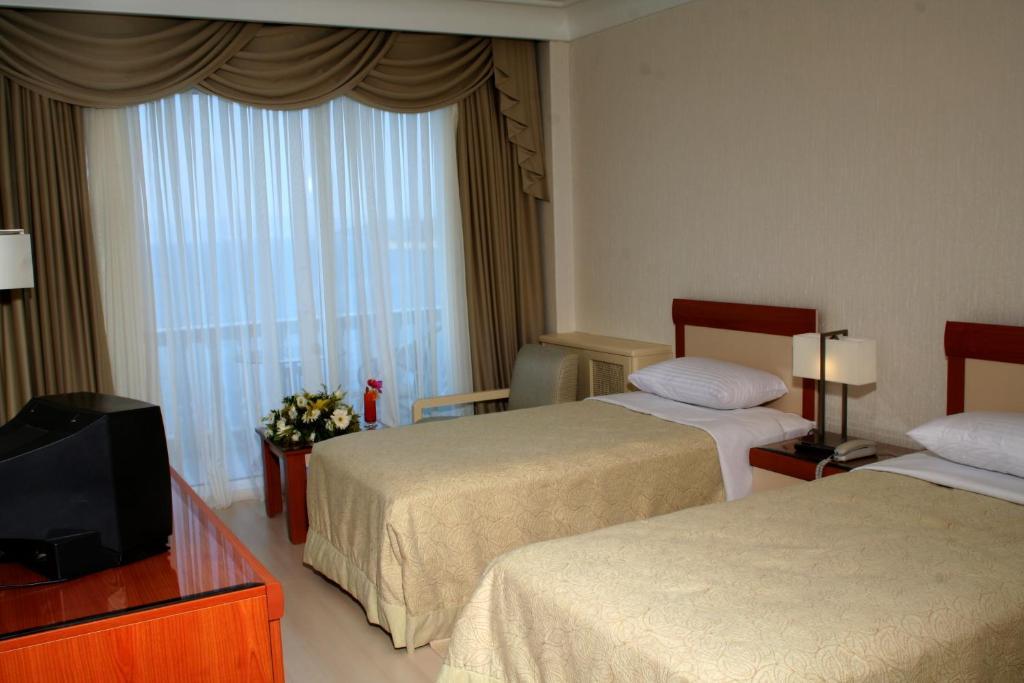 Standart Çift Kişilik veya İki Yataklı Oda