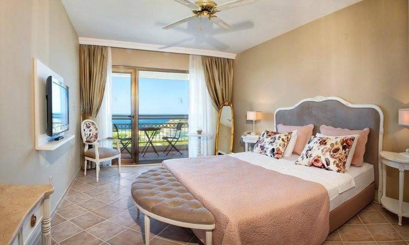 Deluxe Tek Kişilik Oda - Deniz Manzaralı