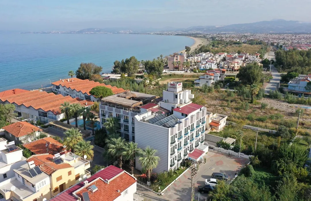 Kınalıkaya Beach Otel-1