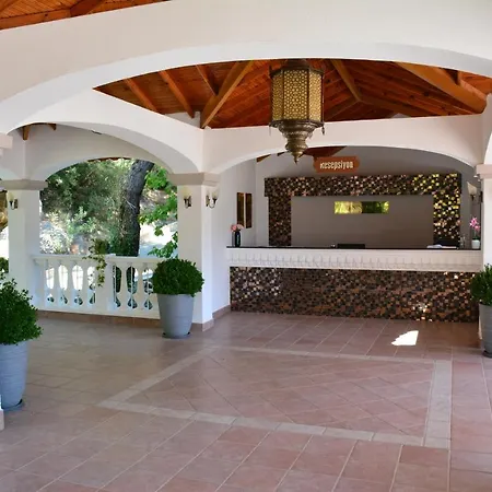 Peninsula Pine Club Boutique Hotel & Spa-3