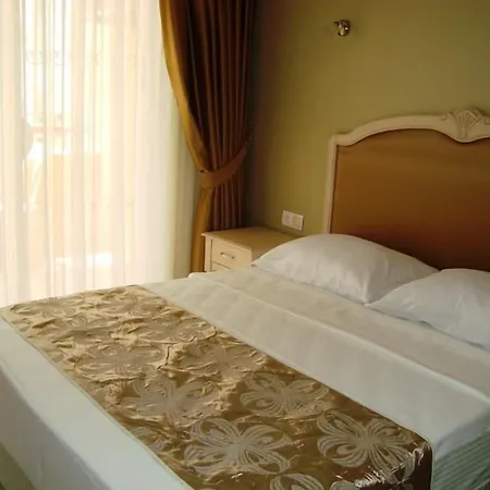 Golden Moon Apart Hotel-2