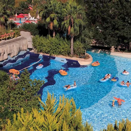 Aqua Fantasy Aquapark Hotel & Spa-2