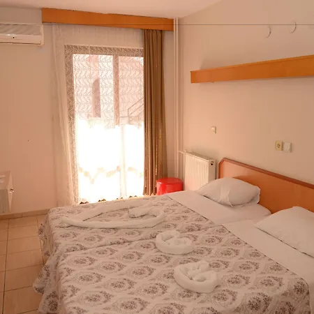 City Hotel-2