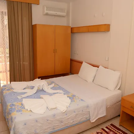 City Hotel-3