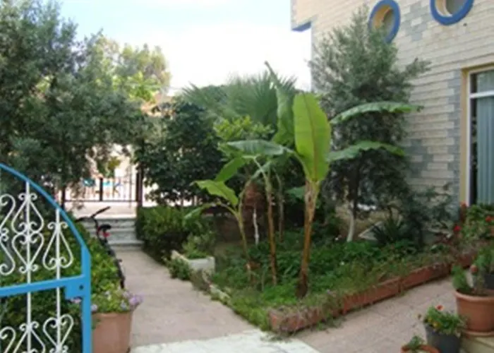 Golden Moon Apart Hotel Kuşadası