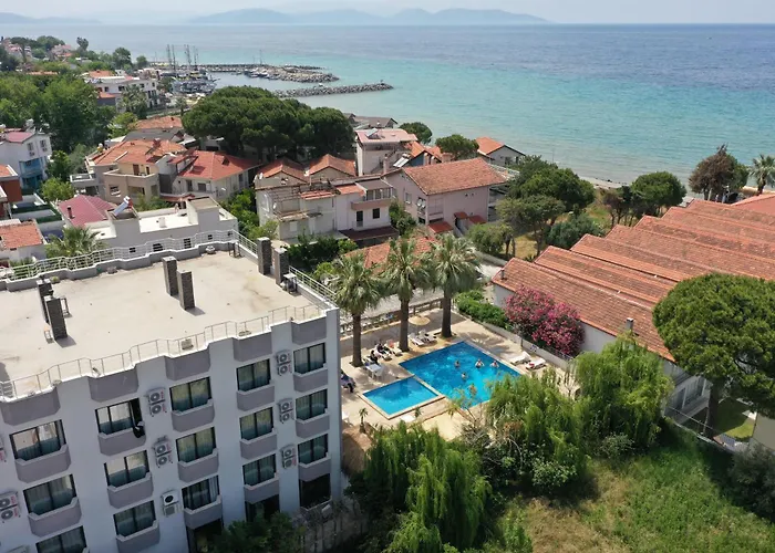Kınalıkaya Beach Otel