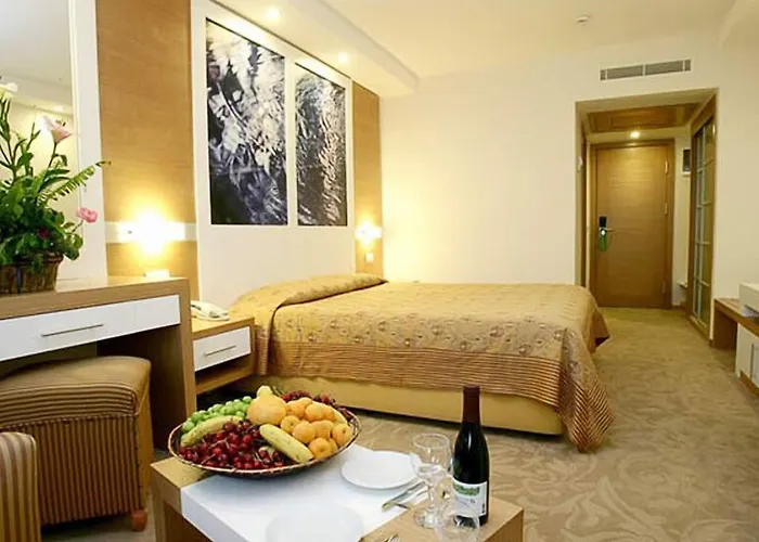 Alkoclar Adakule Hotel Kuşadası