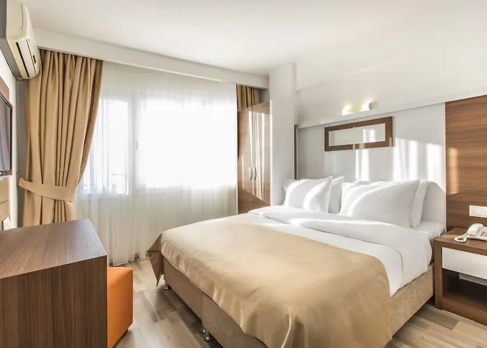 Demir Suit Hotel Kuşadası
