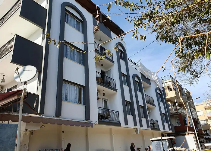 Karya Hotel